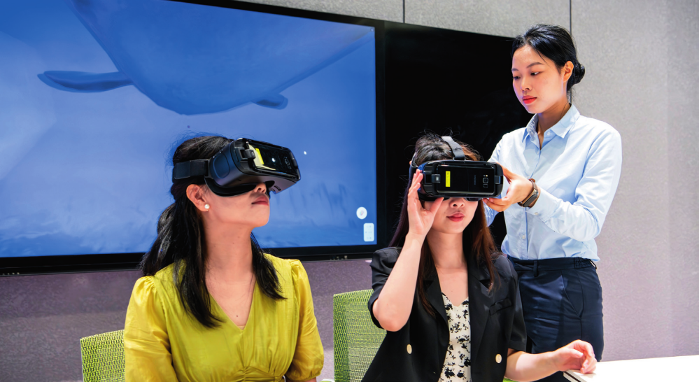 Outlook Interview丨Finding new paths for AI development——Interview with Academician E Weinan, Preside
